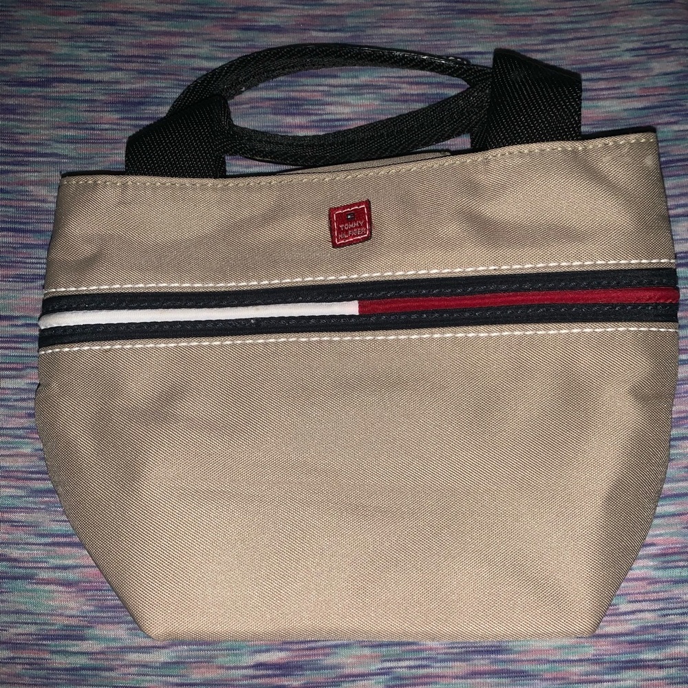 Tommy Hilfiger small handbag
